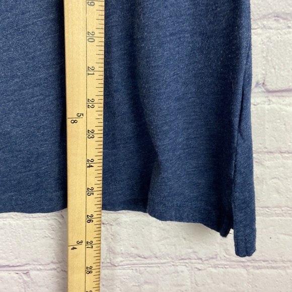 Nike NFL Denver Broncos Women's Blue Short Sleeve and V-neck Tee. Size: Large - Picture 8 of 13